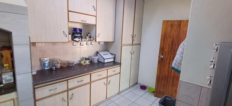 3 Bedroom Property for Sale in Flamwood North West